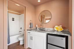 Charming Casita Suite With Views - Image 5